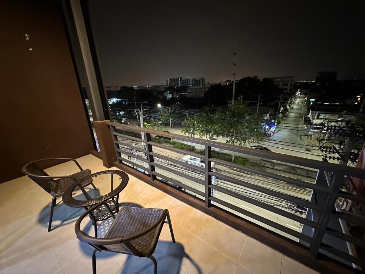 Khokeng Room Bangkok Luaran gambar